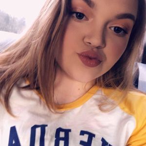 Meet your Posher, Leann